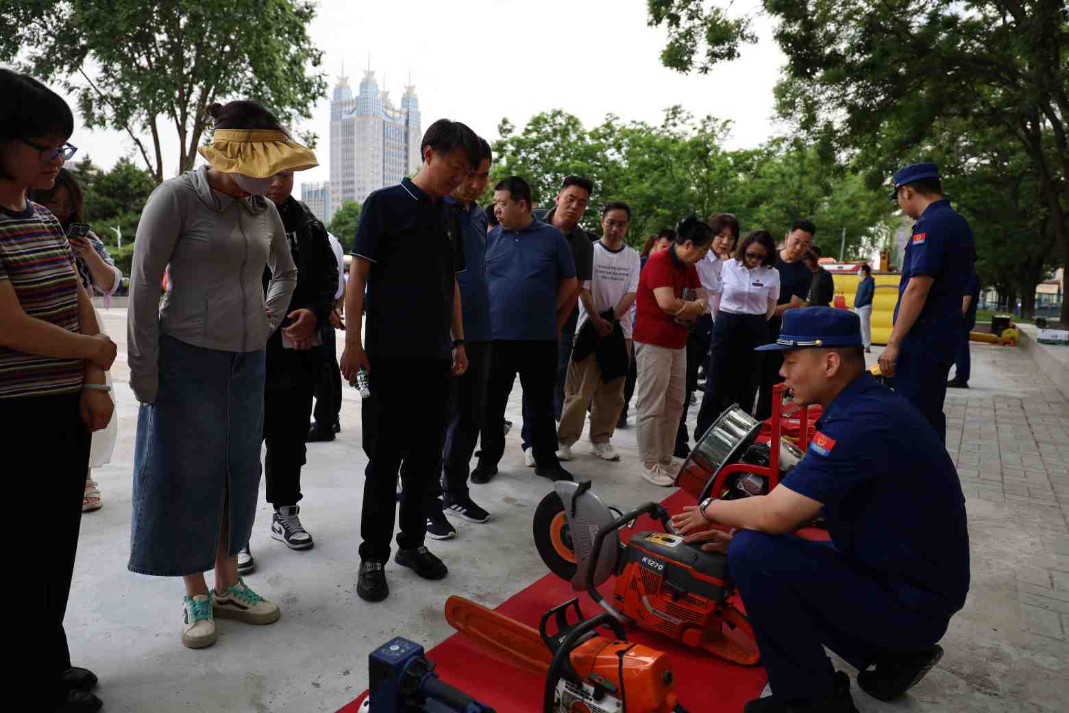“谈六化、讲安全”丨平谦国际：筑牢“六化”安全屏障打造平安产业园区(图1)
