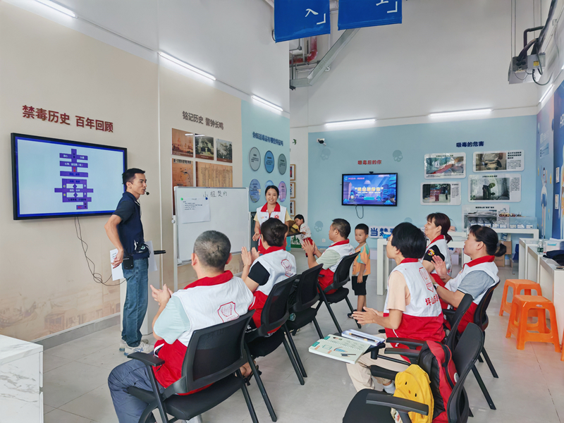 医闻一览我院创伤中心组织开展严重多发伤救治实战演练(图1)