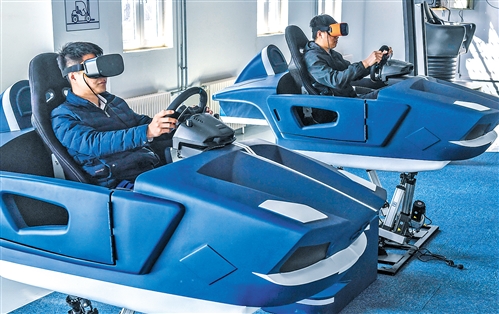 春晚人形机器人惊艳亮相:光轮智能仿真技术开启具身智能数据新纪元(图1)