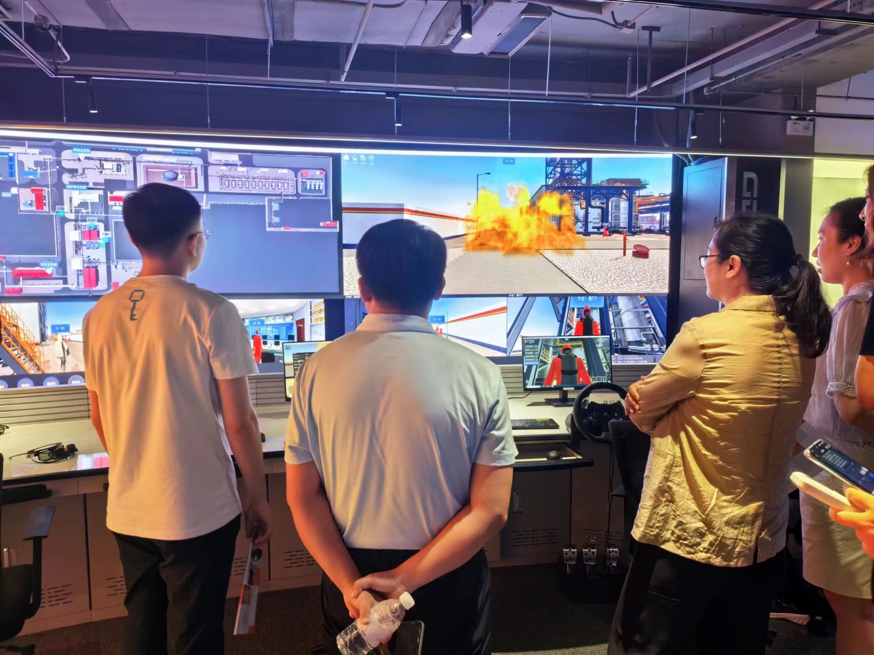 科技赋能消防实训筑牢安全防护防线——VR消防训练系统(图1)